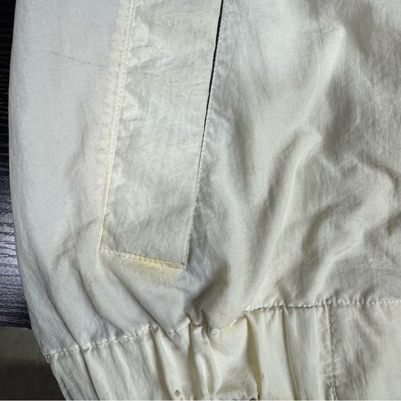 Tommy Hilfiger Windbreaker Jacket with Hood - Picture 9 of 9